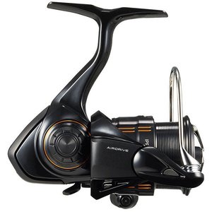 รอกสปินนิ่ง Daiwa 25 New Iprimi ตัวเรือนคาร์บอนไฟเบอร์ รุ่น 1000S 2000S สำหรับมือขวา เหมาะสำหรับตกปลาแบบสตรีม - Product Image 3