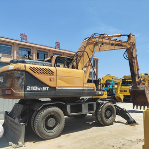 Excavadora de ruedas Hyundai 210w-9t de 21 toneladas con cucharón de excavación de 1.05m³ de capacidad, equipo pesado usado a bajo precio con 1 año de garantía. - Product Image 2