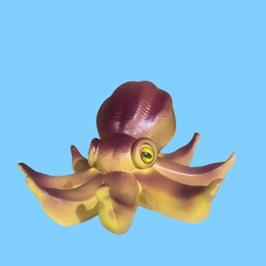 Artesanía de resina de pulpo de plátano, adornos pastorales creativos para el hogar con patrón de animales único, agrega un toque elegante a tu espacio - Product Image 4