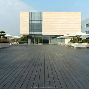 Plancher en <span class=keywords><strong>bambou</strong></span> tissé profondément carbonisé <span class=keywords><strong>pour</strong></span> extérieur, <span class=keywords><strong>planche</strong></span> <span class=keywords><strong>de</strong></span> <span class=keywords><strong>terrasse</strong></span> haute densité anti-corrosion et antidérapante <span class=keywords><strong>pour</strong></span> allées <span class=keywords><strong>de</strong></span> parc - Product Image 1