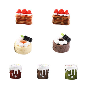 Figurine Tridimensionali in Miniatura di Cibo Creativo Stile Cartone Animato, Accessori Fai-da-Te per Decorazioni Auto, Ufficio e Scrivania - Product Image 5