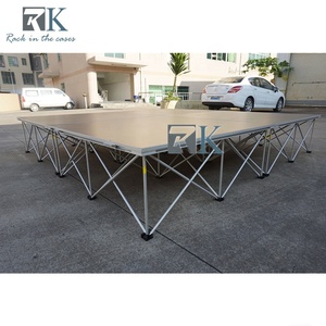 Plateforme de scène DJ Spider Riser pour performance et assemblage de scène - Product Image 4