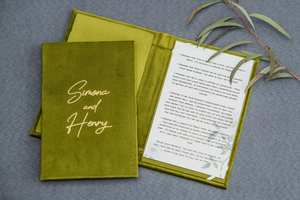 Libro de Votos Personalizado Hecho a Mano con Grabado en Relieve y Tipografía, Cubierta de Terciopelo, Carpeta de Tapa Dura, Porta Menús de Invitación de Boda - Product Image 5