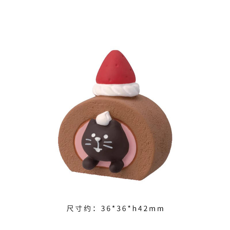 Black cat cake with rolled heart