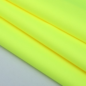 Hi Vis Áo Mưa Tái Chế <span class=keywords><strong>Polyester</strong></span> Màu Vàng Màng Chống Nước 100% <span class=keywords><strong>Polyester</strong></span> Tái Chế Áo Mưa Dày Áo Mưa Vải - Product Image 2