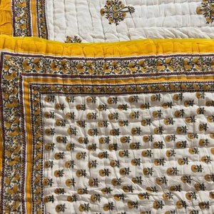Edredón Kantha de Lujo Premium con Diseño Jaipuri, Edredón con Estampado de Bloques, Edredón de Algodón con Diseño Étnico Estampado a Mano para Decoración de Hoteles - Product Image 1