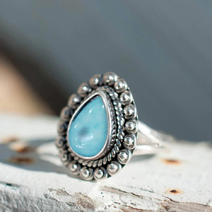 Anello Vintage con Bordo in Pizzo a Goccia per Donne, Accessorio Moda per Uso Quotidiano e Feste - Product Image 2