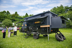 Kinlife Nueva Caravana Todoterreno de Lujo Personalizada 4X4, Remolque Ligero para Acampar de 15 pies, Casa sobre Ruedas con Cocina Extraíble - Product Image 3