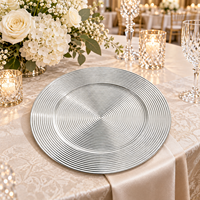 Assiette de Présentation Wojia 13 pouces Argentée Électroplaquée à Anneaux Concentriques, Écologique, Moderne et Minimaliste en Plastique pour Décoration de Table de Fête