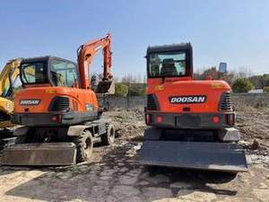 Mini pelleteuse sur pneus d'occasion Doosan DX60W DOOSAN DH35 DH55 DX55 DH60 DH80 pelleteuses sur chenilles en stock à vendre - Product Image 4