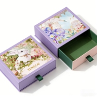 Boîte cadeau en carton rigide écologique, recyclable, portable et personnalisable pour 2 bouteilles de vin avec impression CMYK/couleur
