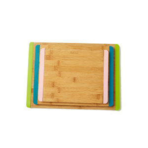 เขียงไม้ไผ่ทรงสี่เหลี่ยมผืนผ้า 280X205X15 พร้อมด้ามจับ ชุดอุปกรณ์ครัว - Product Image 4