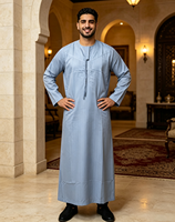 CCY 2027 Thobe Arabe du Moyen-Orient Oman pour Hommes, Col Rond, Vêtement Musulman Islamique, Robes Unies Nouveaux Styles pour Hommes, Abaya