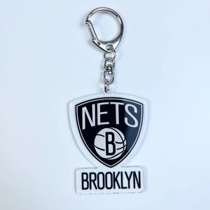 Porte-clés en acrylique Shunquan Jewelry, nouveau style sportif, logo d'équipe de star de basket <span class=keywords><strong>NBA</strong></span>, pendentif pour <span class=keywords><strong>sac</strong></span> à <span class=keywords><strong>dos</strong></span>, image et forme personnalisables - Product Image 4