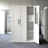 Armoire en acier profilé au design moderne, 3 portes verrouillables, armoire de rangement pour vêtements en métal pour la chambre à coucher, la maison ou l'hôtel