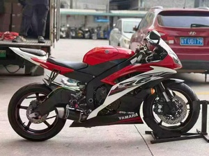 Motocicleta Deportiva Yamaha R6 de Gasolina Usada, Motor de 600cc de Alta Revolución, Velocidad de 280 km/h, Completamente Inspeccionada, para Exportación y Carreras - Product Image 3