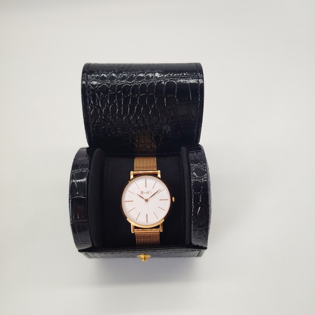 Feist Black Crocodile-Patterned Leather Flip-Top Watch Case Can Be Customized Into a Leather Watch Storage Box