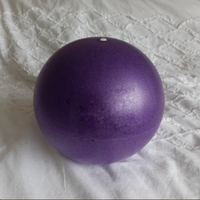 Ballon de yoga mini en PVC de 25 cm pour adultes, Pilates et soutien pendant la grossesse, ballon d'exercice doux pour massage