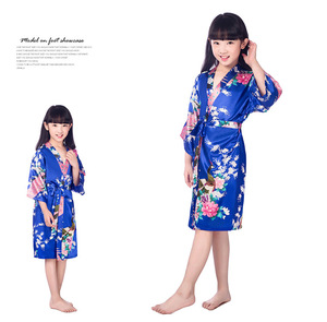 Design all'ingrosso con stampa floreale in seta Kimono accappatoio per <span class=keywords><strong>bambini</strong></span> pigiama da ragazza - Product Image 3