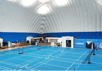 Dôme isotherme à structure pneumatique pour centre sportif commercial intérieur