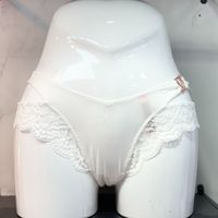 Vente en gros de sous-vêtements élastiques sexy et confortables pour femmes avec patchwork imprimé dentelle mode boucle en forme de V pantalons chauds pour femmes