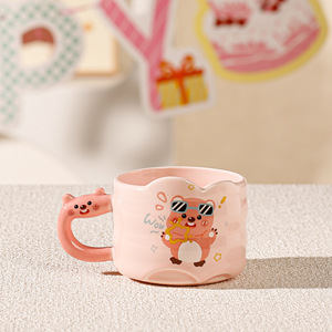 Taza de Cerámica Chaozhou con Diseño de Castor Adorable, Apilable, de Alta Calidad, con Tapa y Cuchara, Regalo Creativo de Cumpleaños - Product Image 6