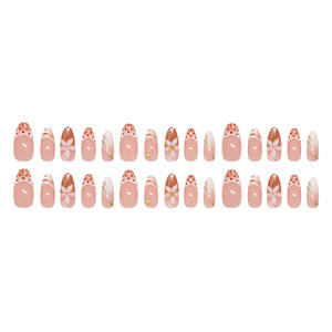Lot de 24 <span class=keywords><strong>faux</strong></span> ongles de luxe réutilisables en amande, motif floral, de haute qualité, à presser, style français, pour la vente en gros - Product Image 4