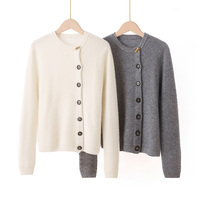 Maßgefertigter Slub-Knopf-Cardigan Kaschmir-Cardigan Damen Rundhals-Strickjacke mit Nadelstrickmuster
