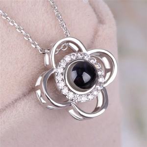 Fidanzata di san valentino collana dei monili delle donne regalo di <span class=keywords><strong>giorno</strong></span> della madre nascosta messaggio 100 lingue I love you collana dei monili - Product Image 6