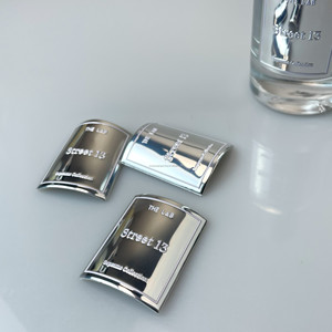 High Quality Metal Label Custom Private Logo <strong>Sticker</strong> <strong>Embossed</strong> Printing Candle <strong>Perfume</strong> Bottle Label for Gift &amp; <strong>Perfume</strong> &amp; Cosmetic - Product Image 4
