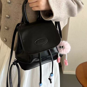 Sac à dos en cuir PU bicolore pour femme avec poignée supérieure convertible et décoration de bouton Sac convertible à la mode - Product Image 3
