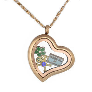 Стеклянный медальон в форме сердца с кристаллами из нержавеющей стали - Product Image 5