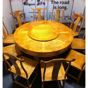 Table et chaises de salle à manger en bois massif de style chinois Phoebe à bordure dorée, options personnalisables, fonction cuisinière à induction D - Product Image 2