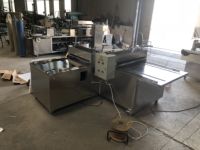 Machine à fabriquer des barres protéinées à base de céréales, de bonbons au sésame et aux cacahuètes, machine à découper automatique des cubes de bonbons au caramel, découpeuse de nougat