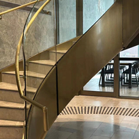 VIKO 2025 Hall d'hôtel de haute qualité Escalier incurvé en verre Marbre Bande de roulement Bâtiment commercial