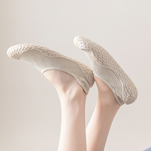 Calzado Deportivo de Yoga y Fitness al por Mayor, Zapatos Ligeros con Suela Blanda para Mujer, Ideales para Ejercicios en Casa, Aeróbic y Saltar con la Cuerda - Product Image 1