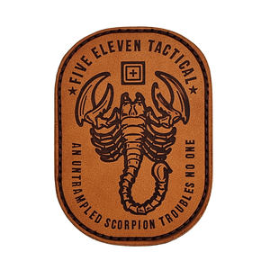 Patch tactique extérieur en cuir gaufré avec crochet, badge extérieur, patchs personnalisés - Product Image 1