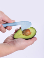 3-in-1 multifunctionele keukenhulpjes avocado snijgereedschap roestvrij staal avocado snijder voor fruitsalade