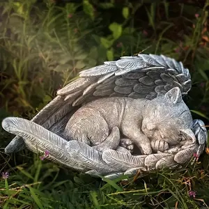 Scultura Commemorativa di Gatto in Resina - Design di Gattino Dormiente con Ali, Ideale come Decorazione per Tomba di Animali Domestici in Giardino - Product Image 6