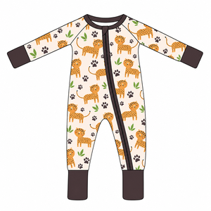 Toptan Özel Baskılı Vahşi Leopar Desenli %95 Bambu Viskon %5 Spandeks Bebek Tulumu Çift Yönlü Fermuarlı Yenidoğan Bebek Pijaması - Product Image 1