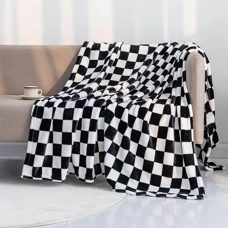 Cheap Factory Price Wholesale Fuzzy Soft Flannel Fleece Checker Board Throw Blankets Black And White Checkered Blanket