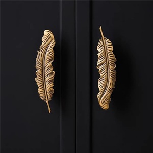 Poignées de meubles modernes en alliage de zinc, légères et luxueuses, pour armoire, tiroir, placard et cuisine – Design créatif et durable - Product Image 1