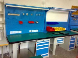 Wholesale Heavy Duty <strong>Workbenches</strong> Workstations High Quality Assembly Line Industrial <strong>Workbench</strong> - Product Image 4