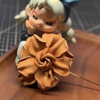 Broche en cuir pleine fleur véritable faite à la main, motif rose 3D en forme de cœur - Objet d'art de collection pour vêtements, mariage chinois