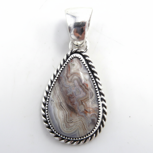 Pendentif en argent sterling et agate du Botswana Navajo - Product Image 1