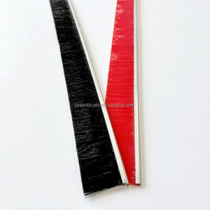 Brosses d'étanchéité <span class=keywords><strong>pour</strong></span> <span class=keywords><strong>bas</strong></span> <span class=keywords><strong>de</strong></span> <span class=keywords><strong>porte</strong></span> <span class=keywords><strong>de</strong></span> <span class=keywords><strong>garage</strong></span> 2024 - Product Image 1
