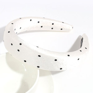 Bande de cheveux en éponge à large bord à la mode, bandeau <span class=keywords><strong>rond</strong></span> en satin haut de gamme exquis pour sortir et presser les accessoires de cheveux - Product Image 6