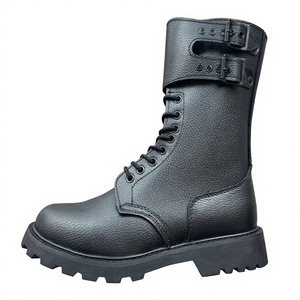 Bottes tactiques TSB25 Definite Outdoor Coyote Brown, respirantes et confortables, chaussures de randonnée sportives avec fermeture éclair latérale. - Product Image 1