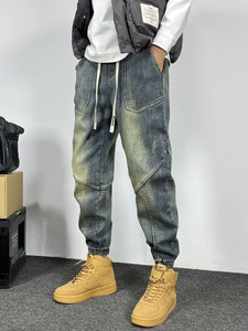 Jeans da Uomo Laburnum Dye con Pigmento Catena Dorata, Pantaloni in Denim Slim Fit Effetto Velenoso, Vendita all'Ingrosso - Product Image 1