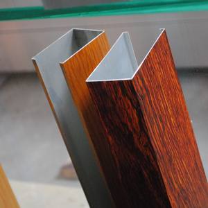 एल्यूमीनियम लकड़ी अनाज यू आकार प्रोफ़ाइल एकीकृत छत एल्यूमीनियम बाधक वर्ग ट्यूब के लिए सजावट - Product Image 4